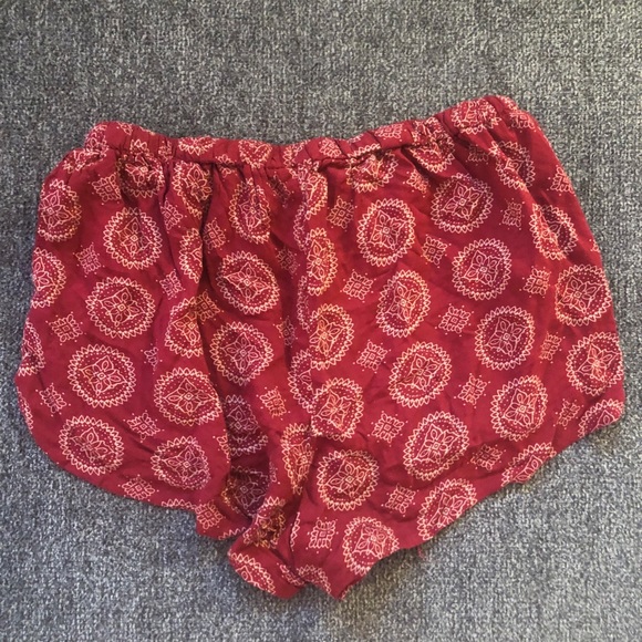 Red Boho Print Brandy Melville Shorts - Picture 3 of 3